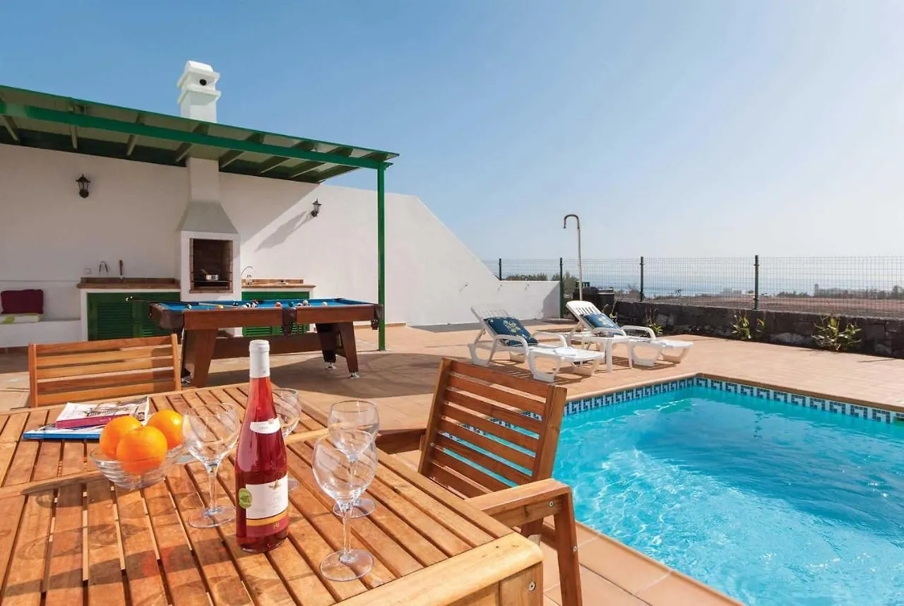 Femes Villa Playa Blanca  0*, Playa Blanca (Lanzarote)